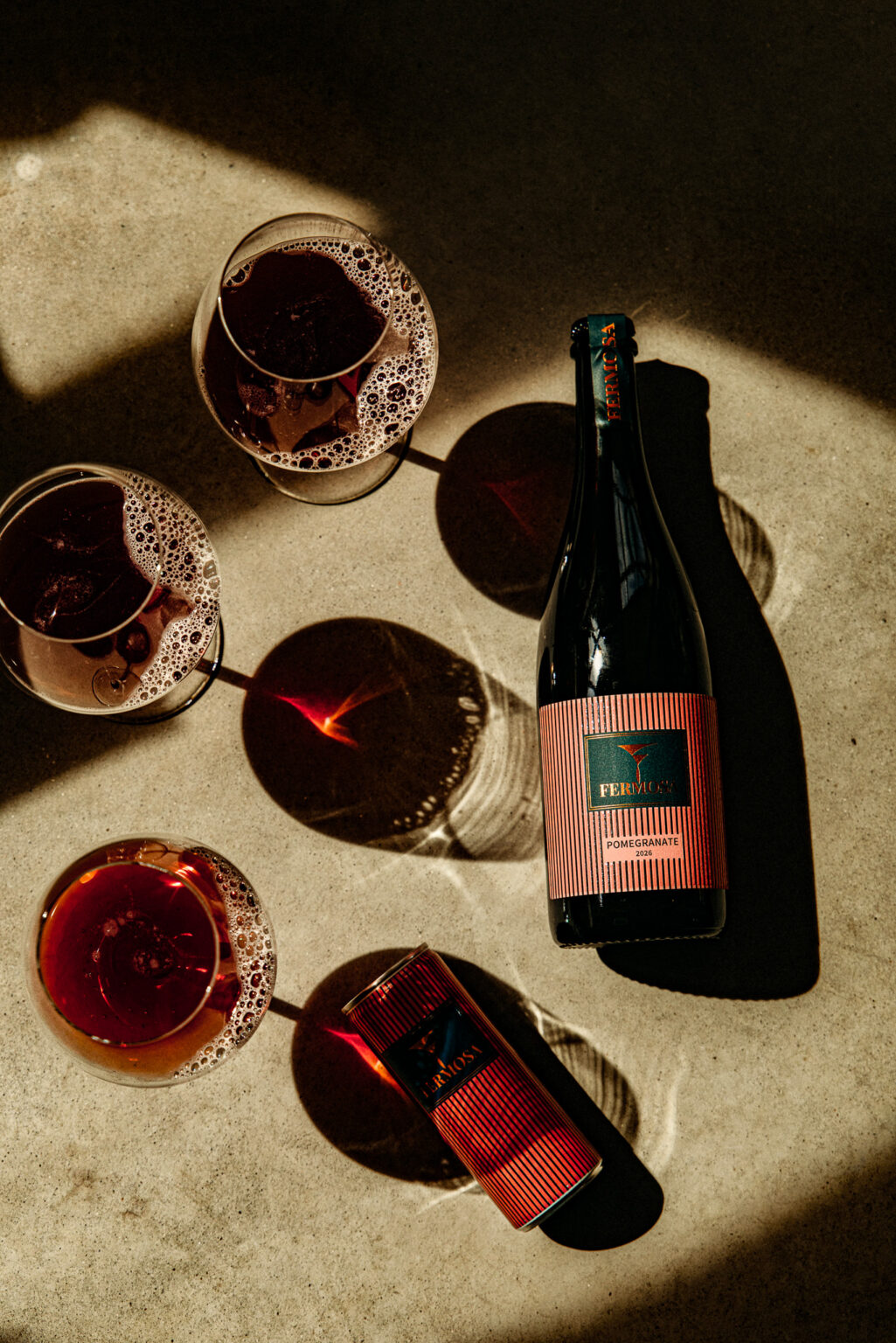 Fermosa bottle and glasses